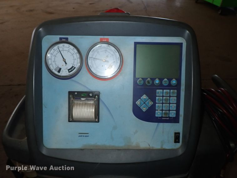 image for item DE5495 Robinair AC recovery machine