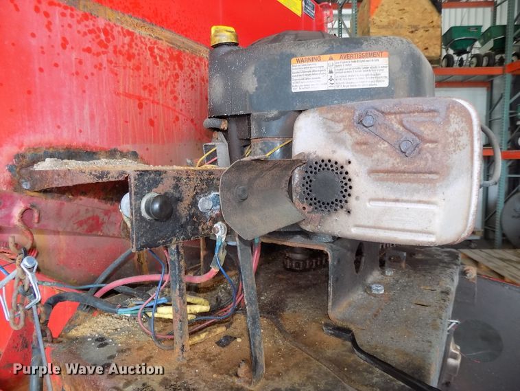 image for item DE7741 Flink FM10ET spreader