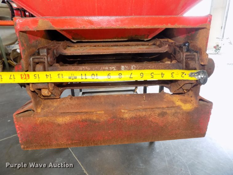 image for item DE7741 Flink FM10ET spreader