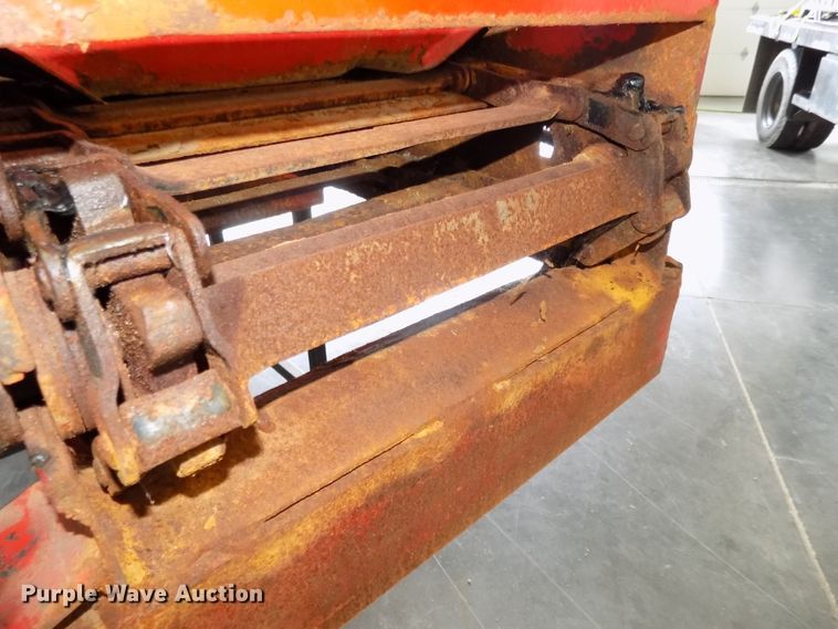 image for item DE7741 Flink FM10ET spreader