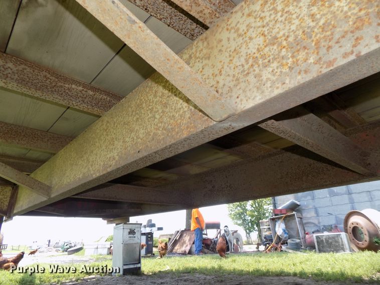 image for item DE7750 1982 Belshe T-82A equipment trailer