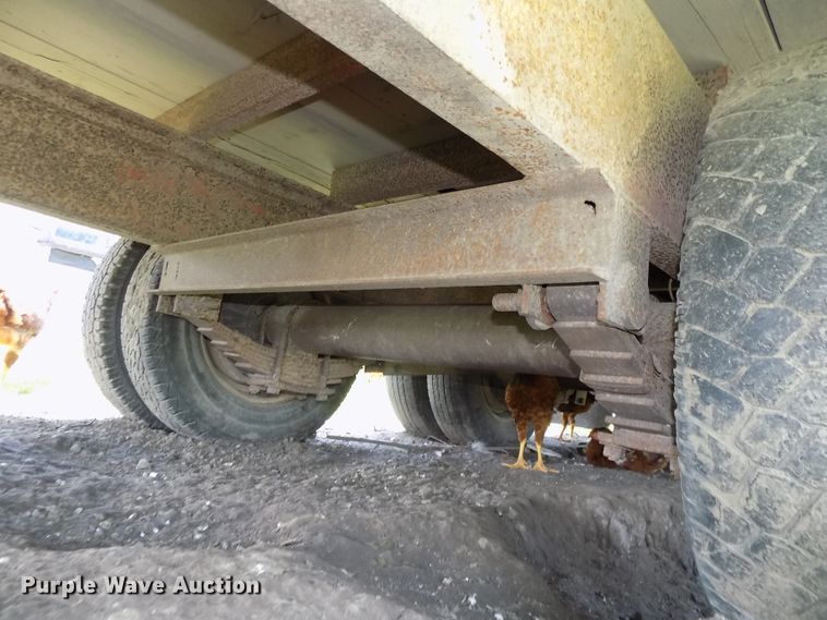 image for item DE7750 1982 Belshe T-82A equipment trailer