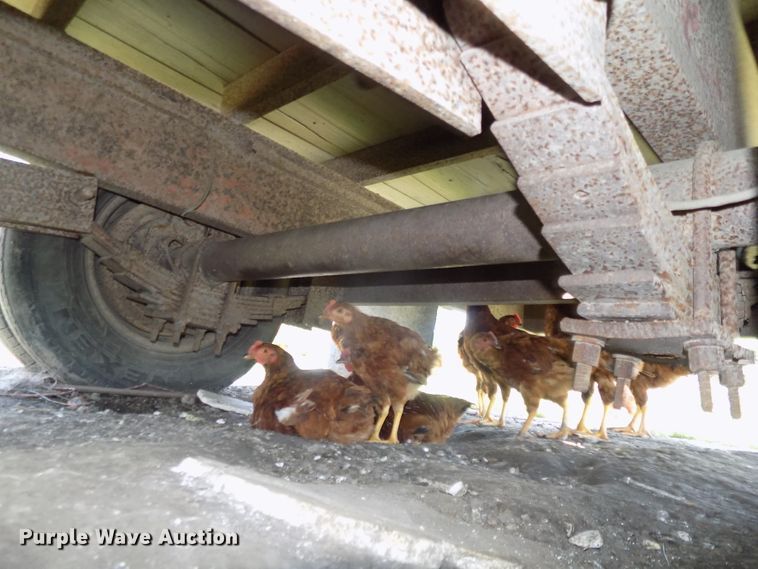 image for item DE7750 1982 Belshe T-82A equipment trailer