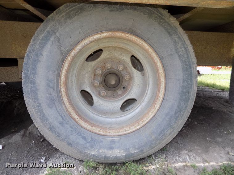 image for item DE7750 1982 Belshe T-82A equipment trailer