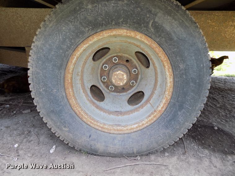 image for item DE7750 1982 Belshe T-82A equipment trailer