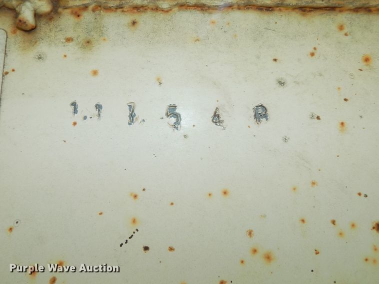 image for item DE7750 1982 Belshe T-82A equipment trailer