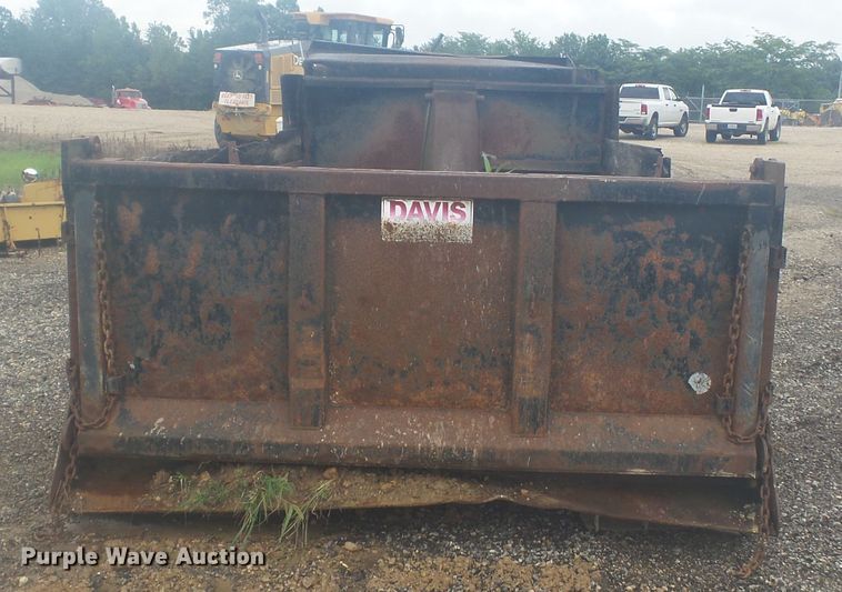 image for item DE7882 Davis steel dump bed