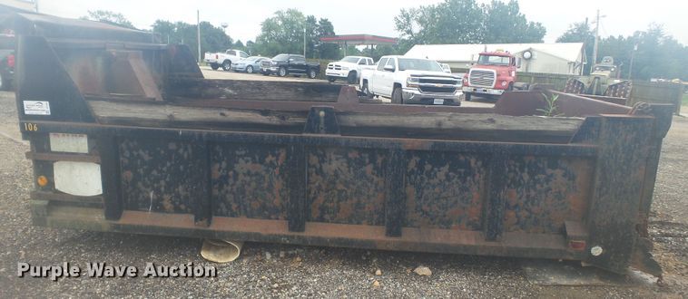 image for item DE7882 Davis steel dump bed