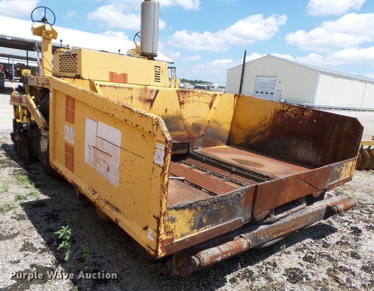 image for item DE7884 1996 Blaw Knox PF171A paver