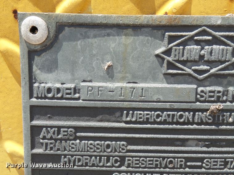 image for item DE7884 1996 Blaw Knox PF171A paver