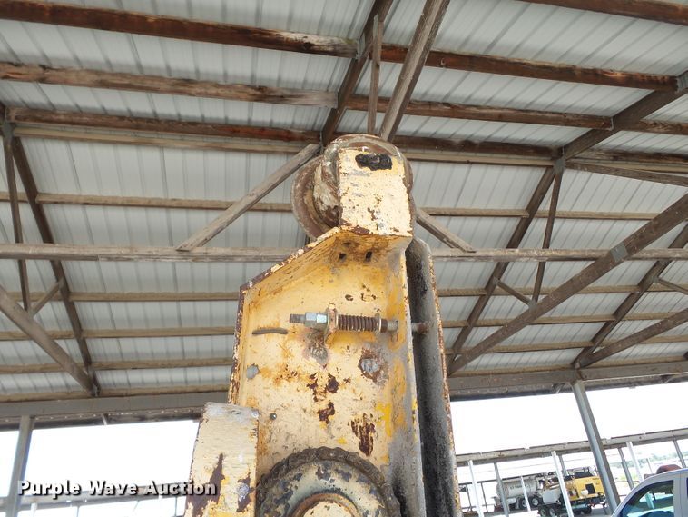 image for item DE7885 1980 Pav-saver 12-20 paver