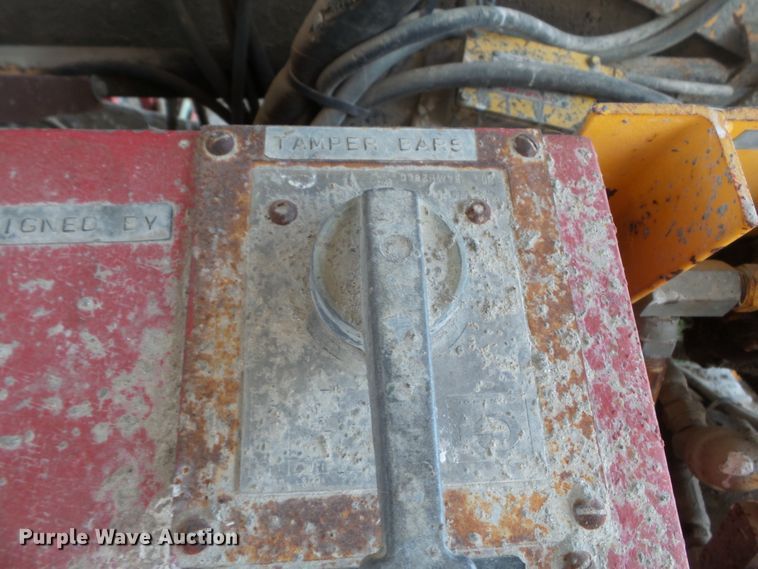 image for item DE7885 1980 Pav-saver 12-20 paver