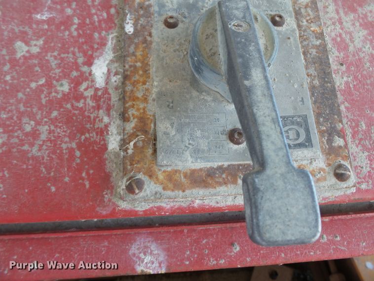 image for item DE7885 1980 Pav-saver 12-20 paver