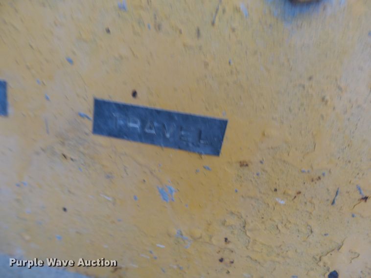 image for item DE7885 1980 Pav-saver 12-20 paver