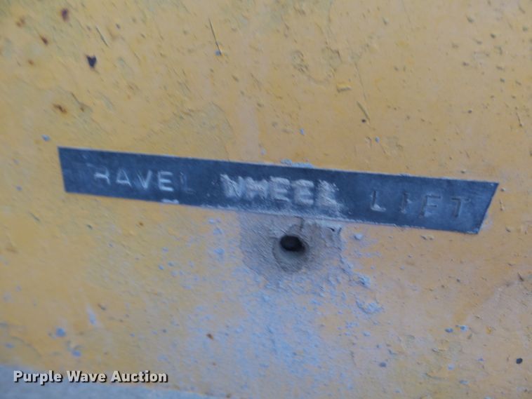 image for item DE7885 1980 Pav-saver 12-20 paver