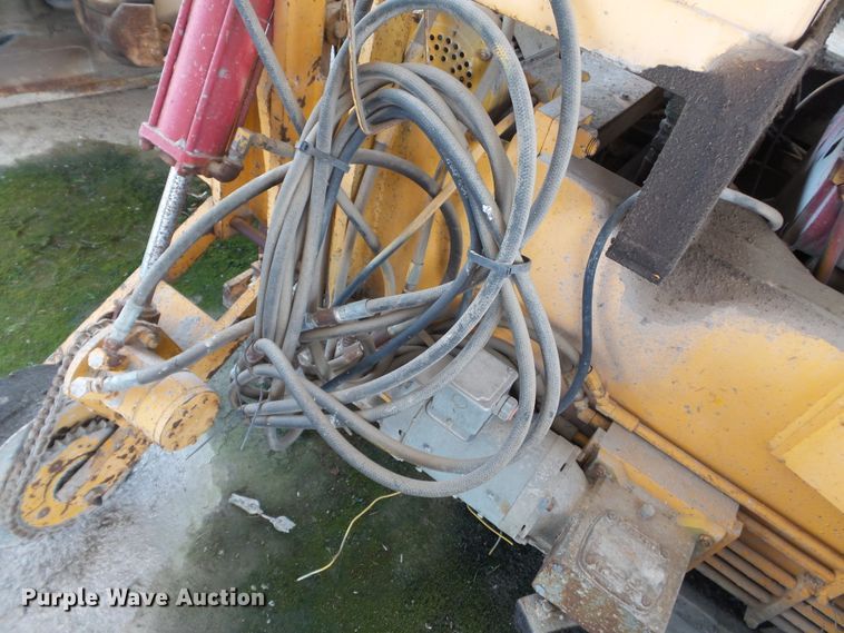 image for item DE7885 1980 Pav-saver 12-20 paver