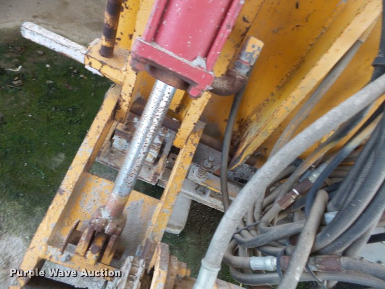 image for item DE7885 1980 Pav-saver 12-20 paver