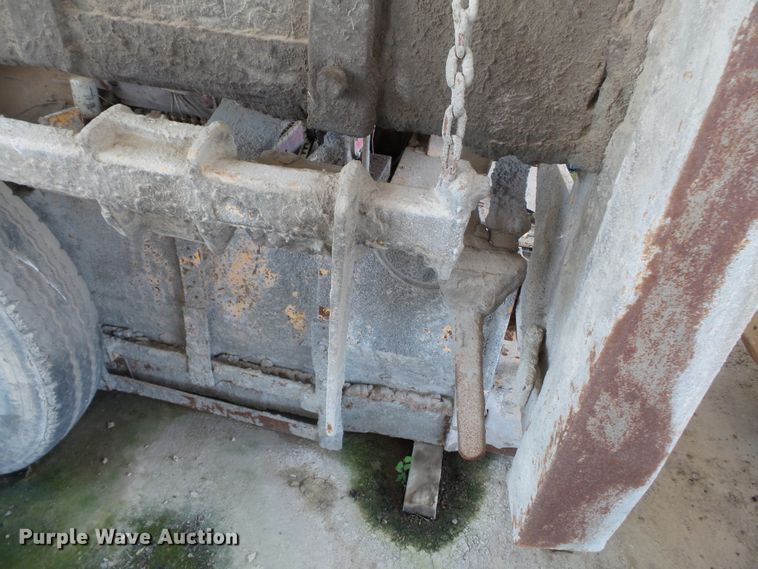 image for item DE7885 1980 Pav-saver 12-20 paver