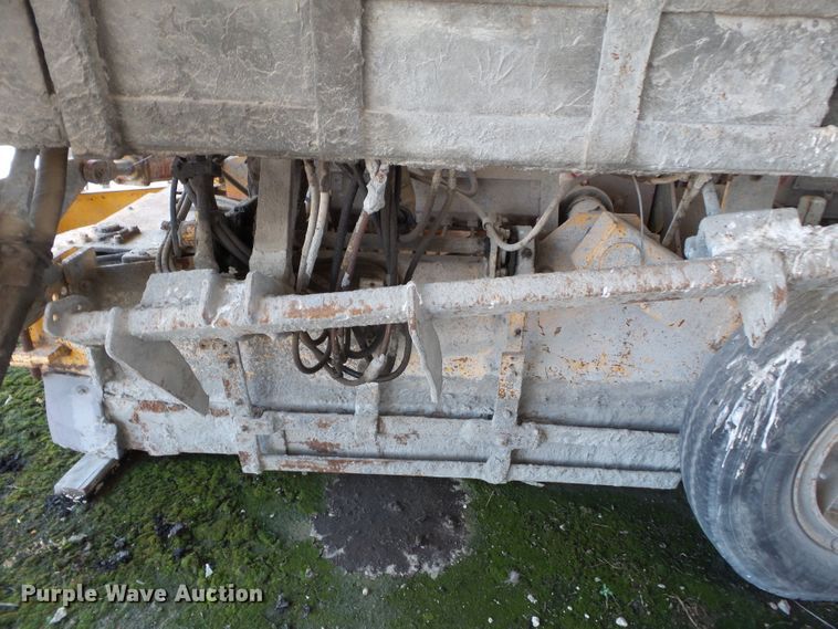 image for item DE7885 1980 Pav-saver 12-20 paver