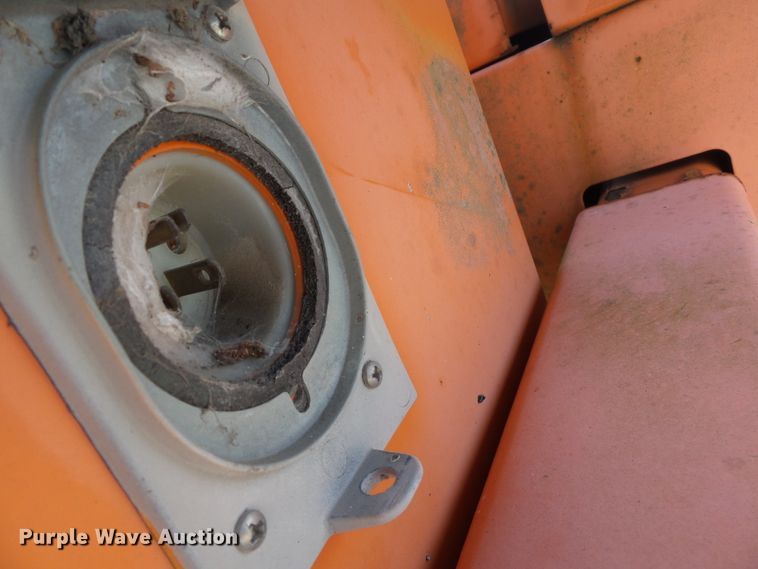 image for item DE7886 2004 American Signal CMST330 message board