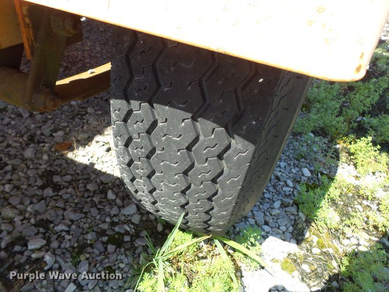 image for item DE7886 2004 American Signal CMST330 message board