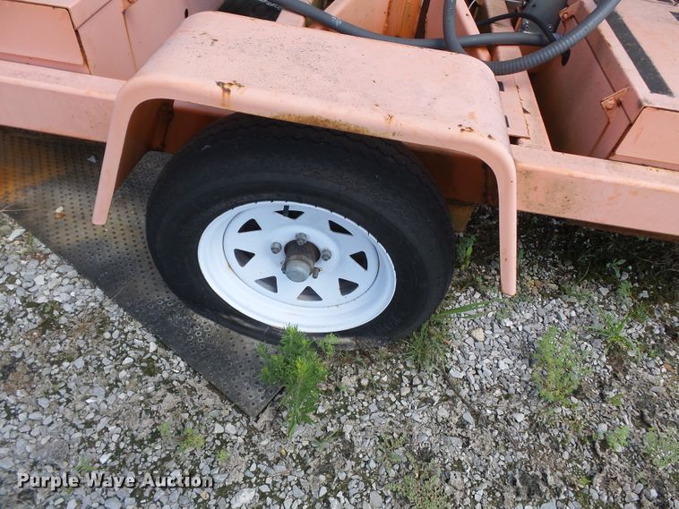 image for item DE7887 2004 American Signal CMST330 message board