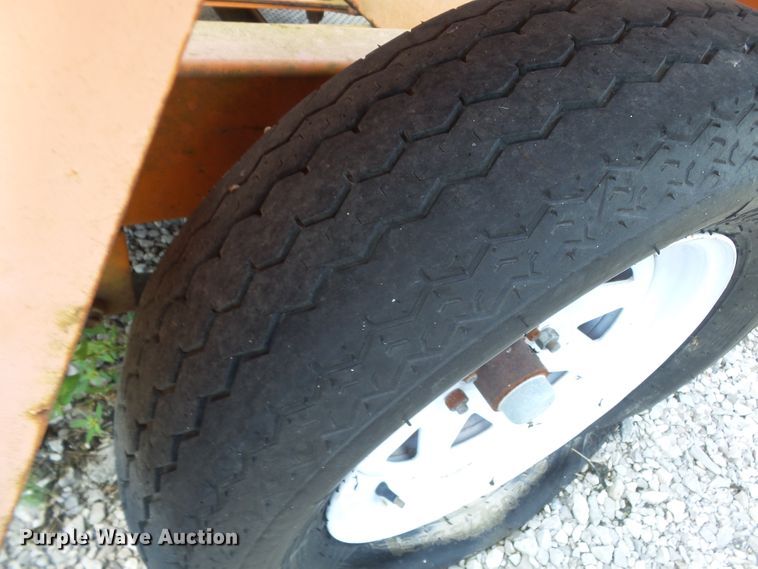 image for item DE7887 2004 American Signal CMST330 message board