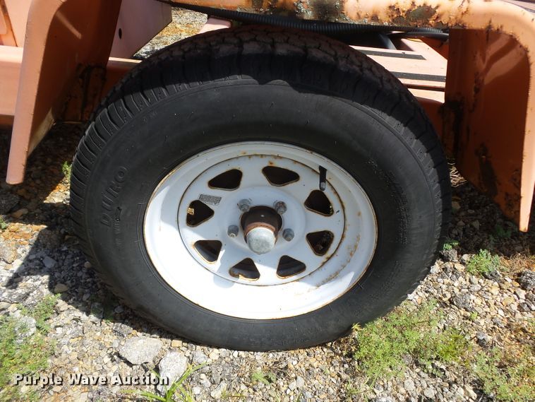 image for item DE7888 2004 American Signal CMST330 message board