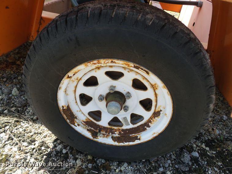 image for item DE7888 2004 American Signal CMST330 message board