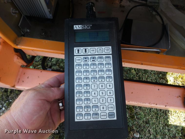 image for item DE7889 2004 American Signal CMST330 message board