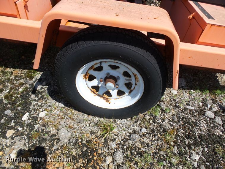 image for item DE7889 2004 American Signal CMST330 message board