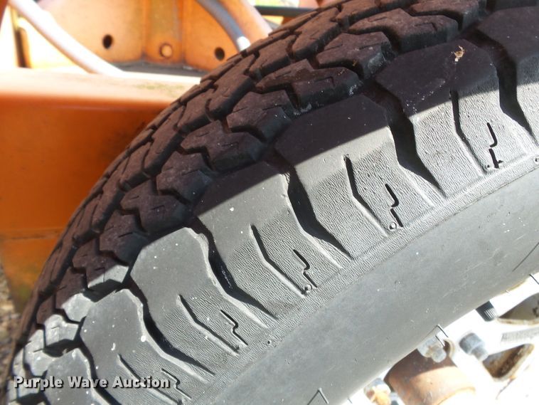 image for item DE7889 2004 American Signal CMST330 message board