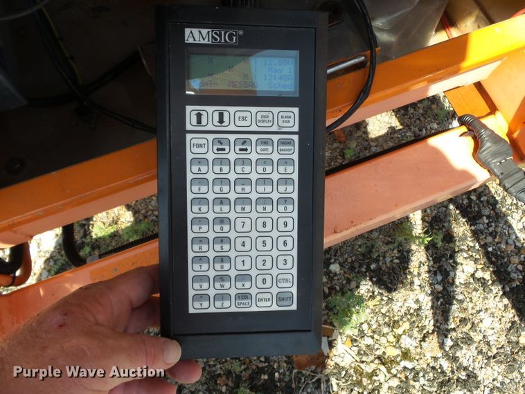 image for item DE7890 2004 American Signal CMST330 message board