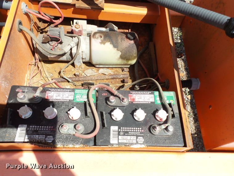 image for item DE7890 2004 American Signal CMST330 message board