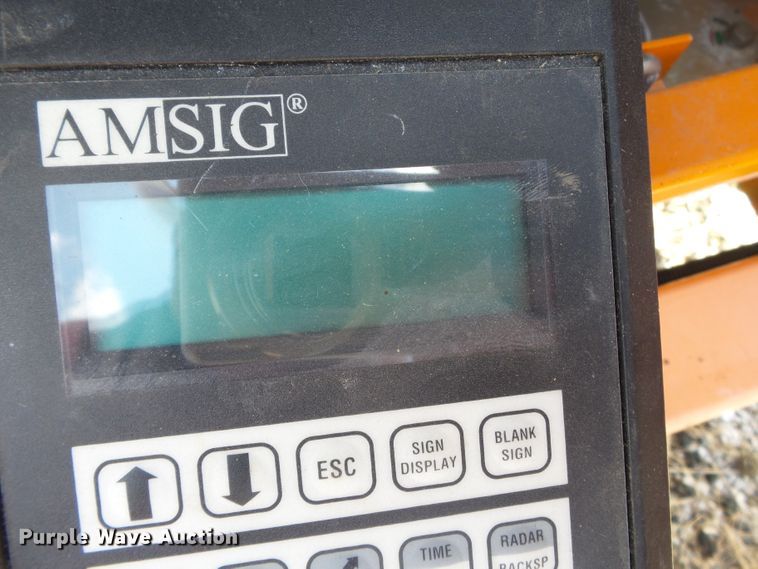 image for item DE7891 2004 American Signal CMST330 message board