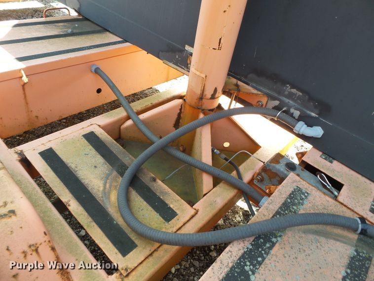 image for item DE7891 2004 American Signal CMST330 message board