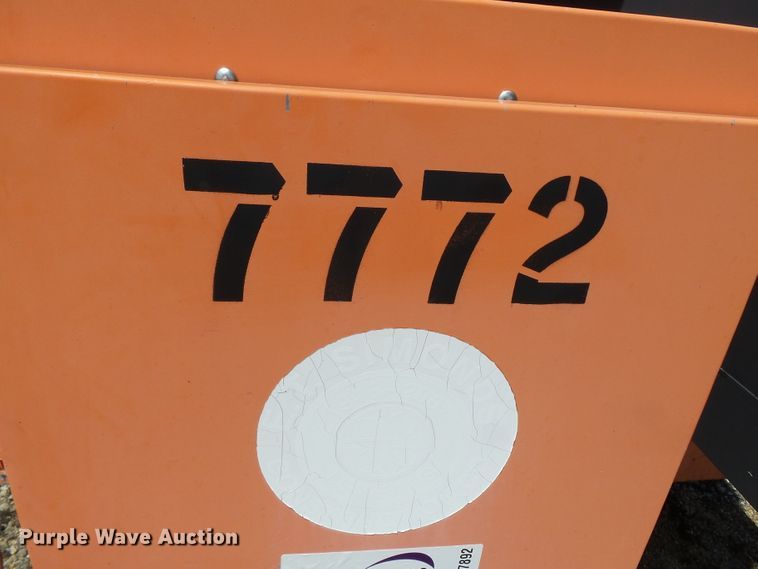 image for item DE7892 2001 American Signal CMST330 message board