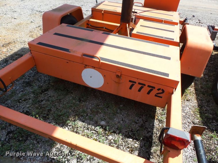 image for item DE7892 2001 American Signal CMST330 message board