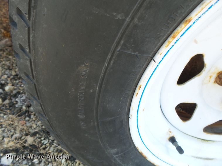 image for item DE7892 2001 American Signal CMST330 message board