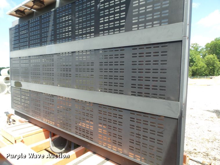 image for item DE7893 2005 American Signal CMST330 message board