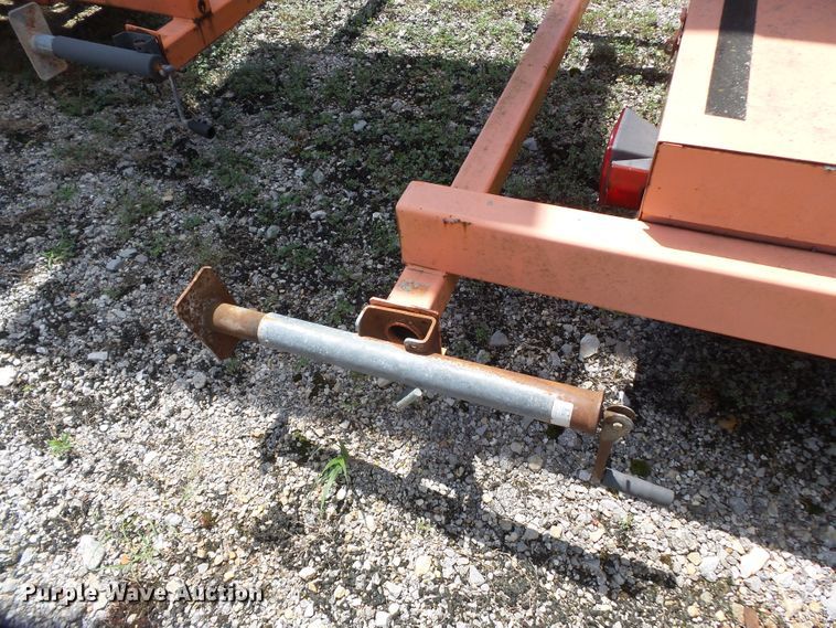 image for item DE7893 2005 American Signal CMST330 message board