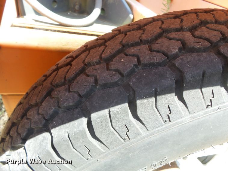 image for item DE7893 2005 American Signal CMST330 message board