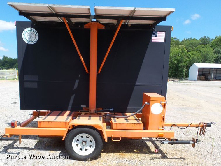 image for item DE7894 2003 American Signal CMST330 message board