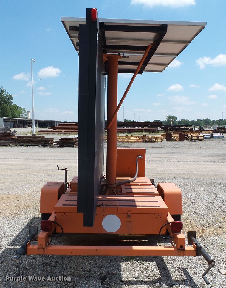 image for item DE7894 2003 American Signal CMST330 message board