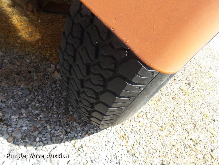 image for item DE7894 2003 American Signal CMST330 message board