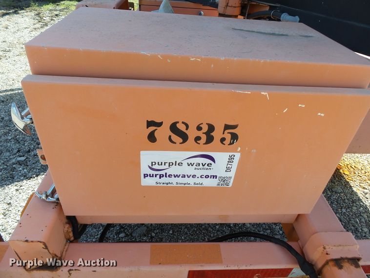 image for item DE7895 2004 American Signal CMST330 message board