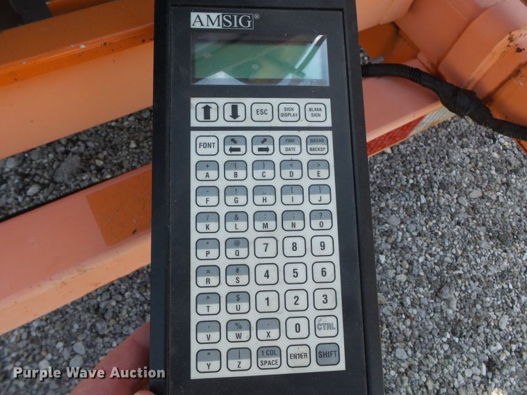 image for item DE7895 2004 American Signal CMST330 message board