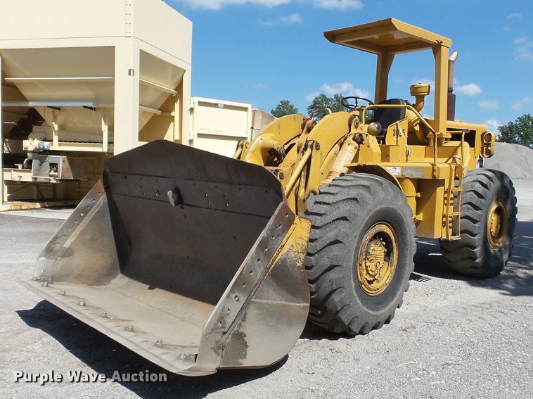 image for item DE7902 1969 Caterpillar 966C wheel loader