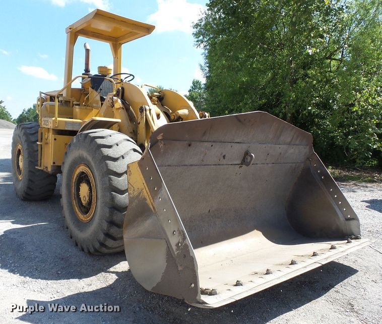 image for item DE7902 1969 Caterpillar 966C wheel loader