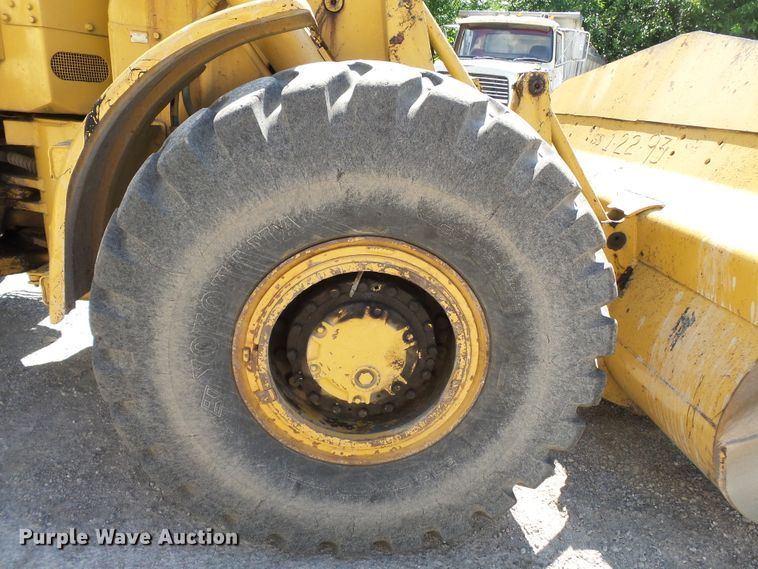 image for item DE7902 1969 Caterpillar 966C wheel loader